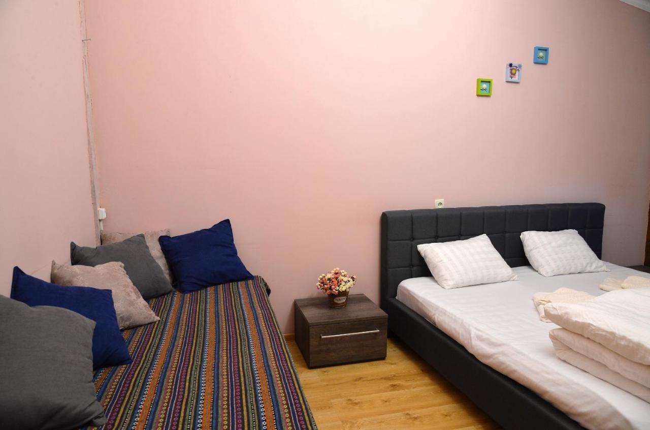 Natia'S Apartment On Dadiani St. Tiflis Dış mekan fotoğraf